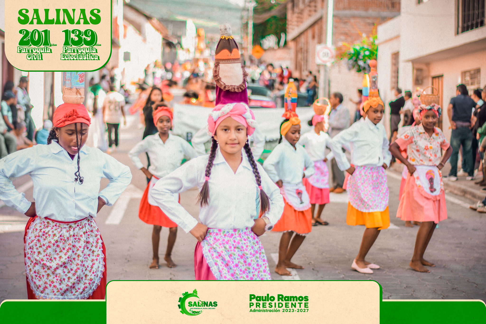 Salinas presente en el pregón de aniversario de la parroquia San Antonio